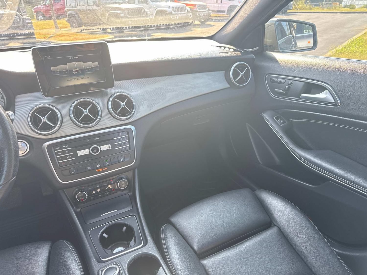 Used 2017 Mercedes-Benz GLA 250 image 21