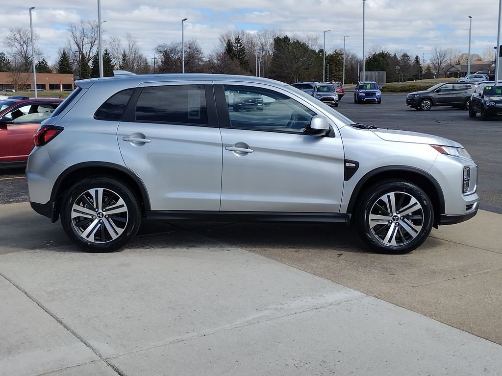 New 2026 Mitsubishi Outlander Sport ES image 13