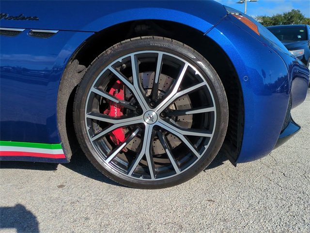 Used 2024 Maserati GranTurismo Modena image 11