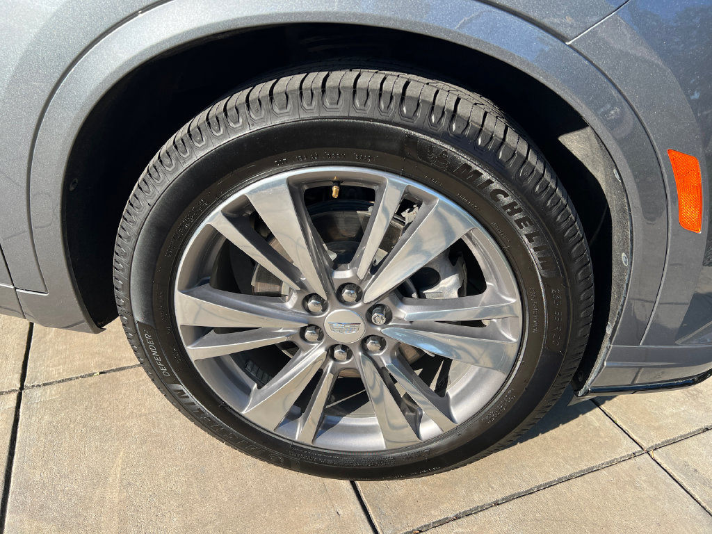 Used 2022 Cadillac XT6 Premium Luxury FWD image 5
