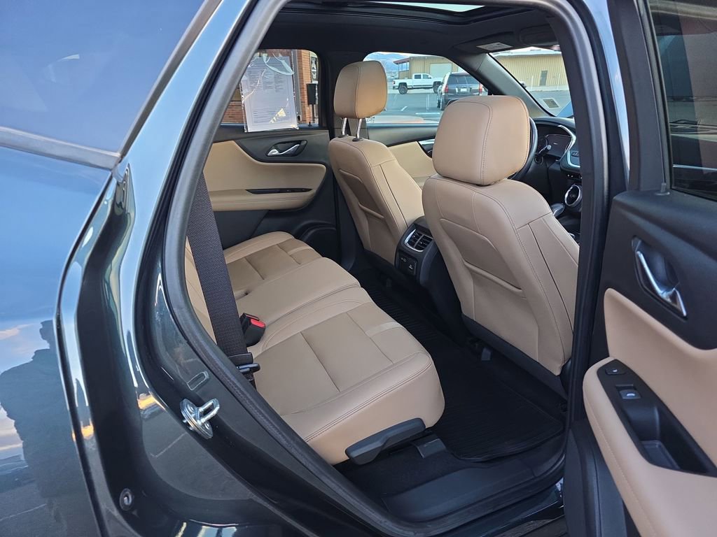 Used 2020 Chevrolet Blazer Premier image 27