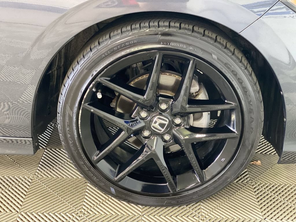 Used 2025 Honda Civic Sport image 36