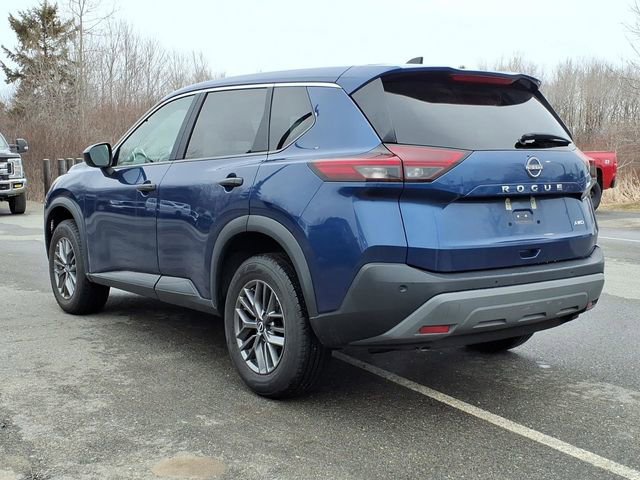 Used 2023 Nissan Rogue S AWD/4WD image 7