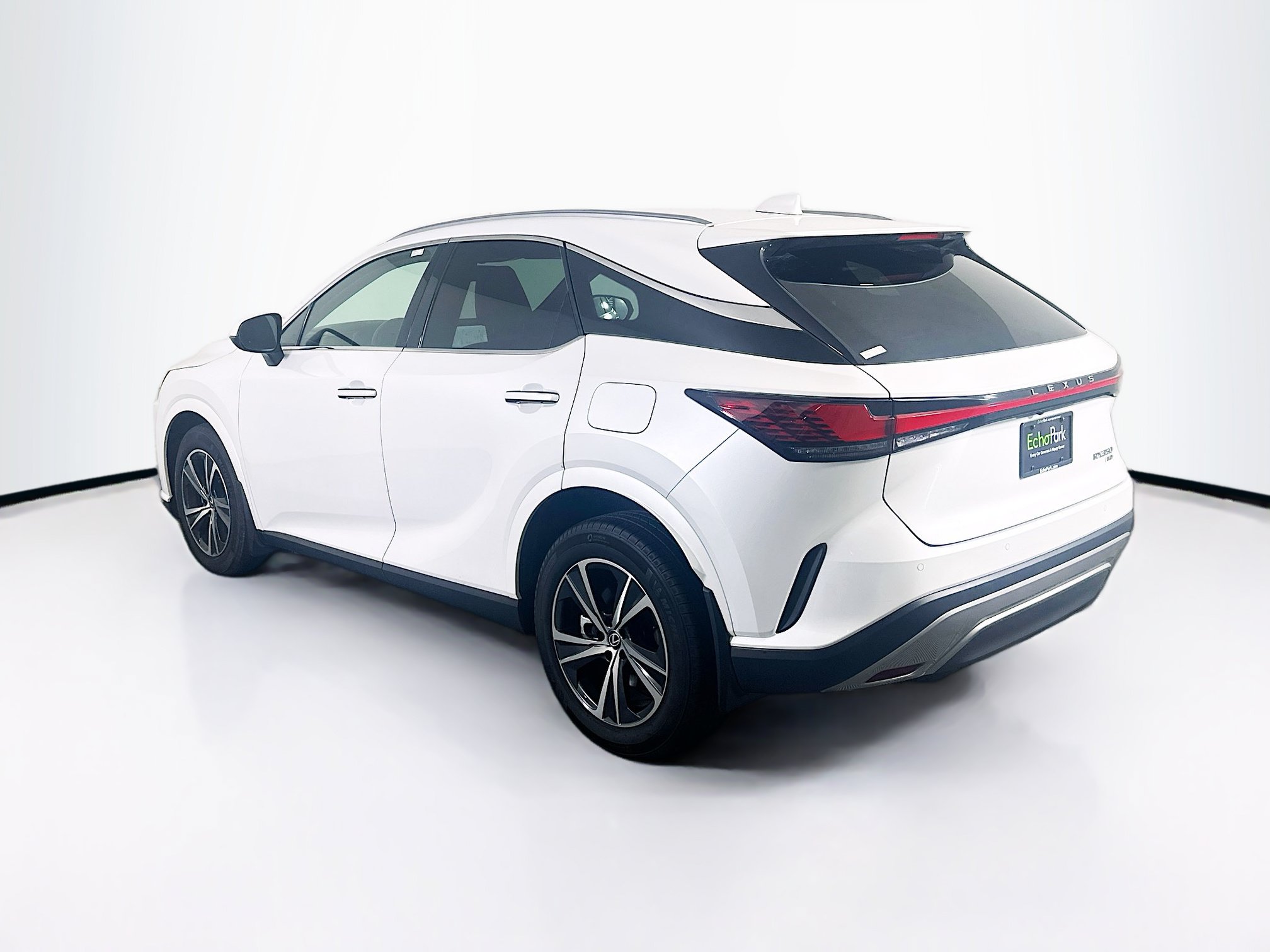Used 2024 Lexus RX 350 Premium w/ Accessory Package (Z1) AWD/4WD image 5