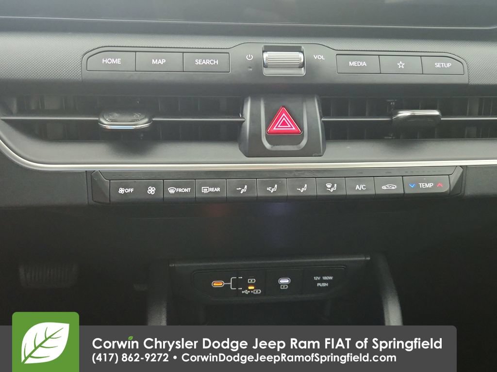 Used 2025 Kia K4 FWD image 25