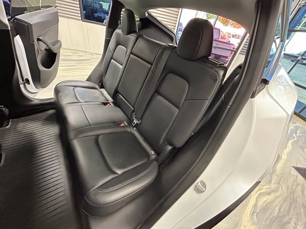 Used 2021 Tesla Model Y Long Range AWD/4WD image 6