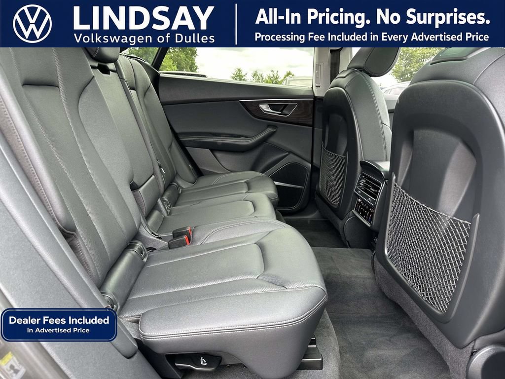 Used 2022 Audi Q8 Prestige w/ Prestige Package AWD/4WD image 13