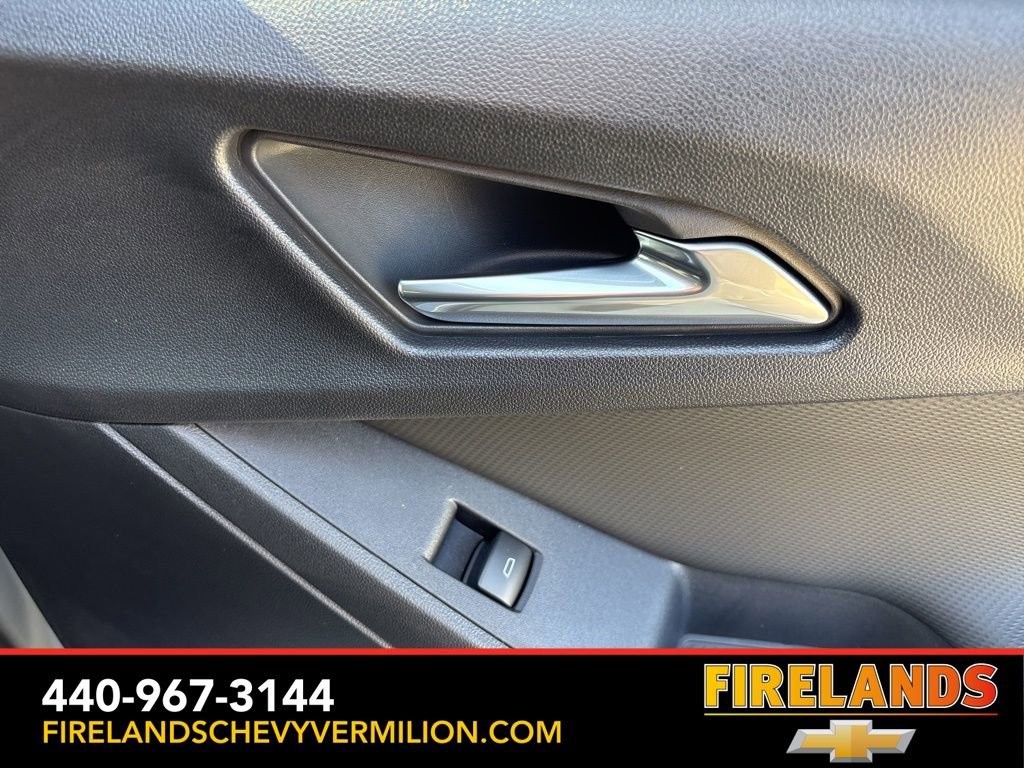 New 2026 Chevrolet Equinox LT w/ Convenience Package II FWD image 35
