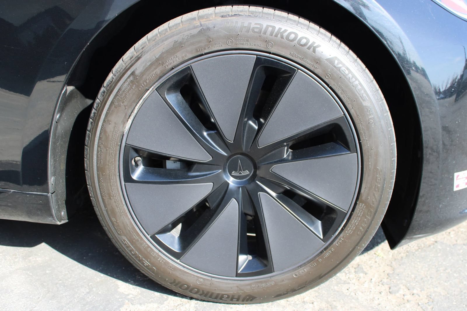 Used 2024 Tesla Model 3 Long Range AWD/4WD image 11