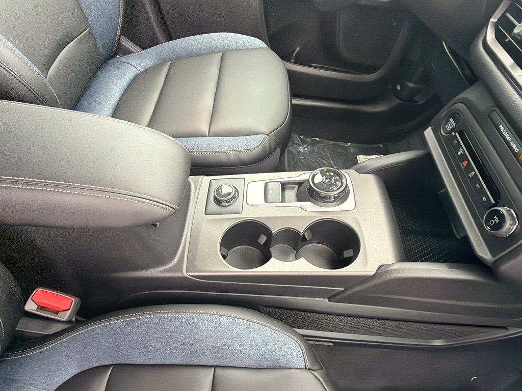New 2026 Ford Bronco Sport Outer Banks w/ Outer Banks Tech Package+ AWD/4WD image 42