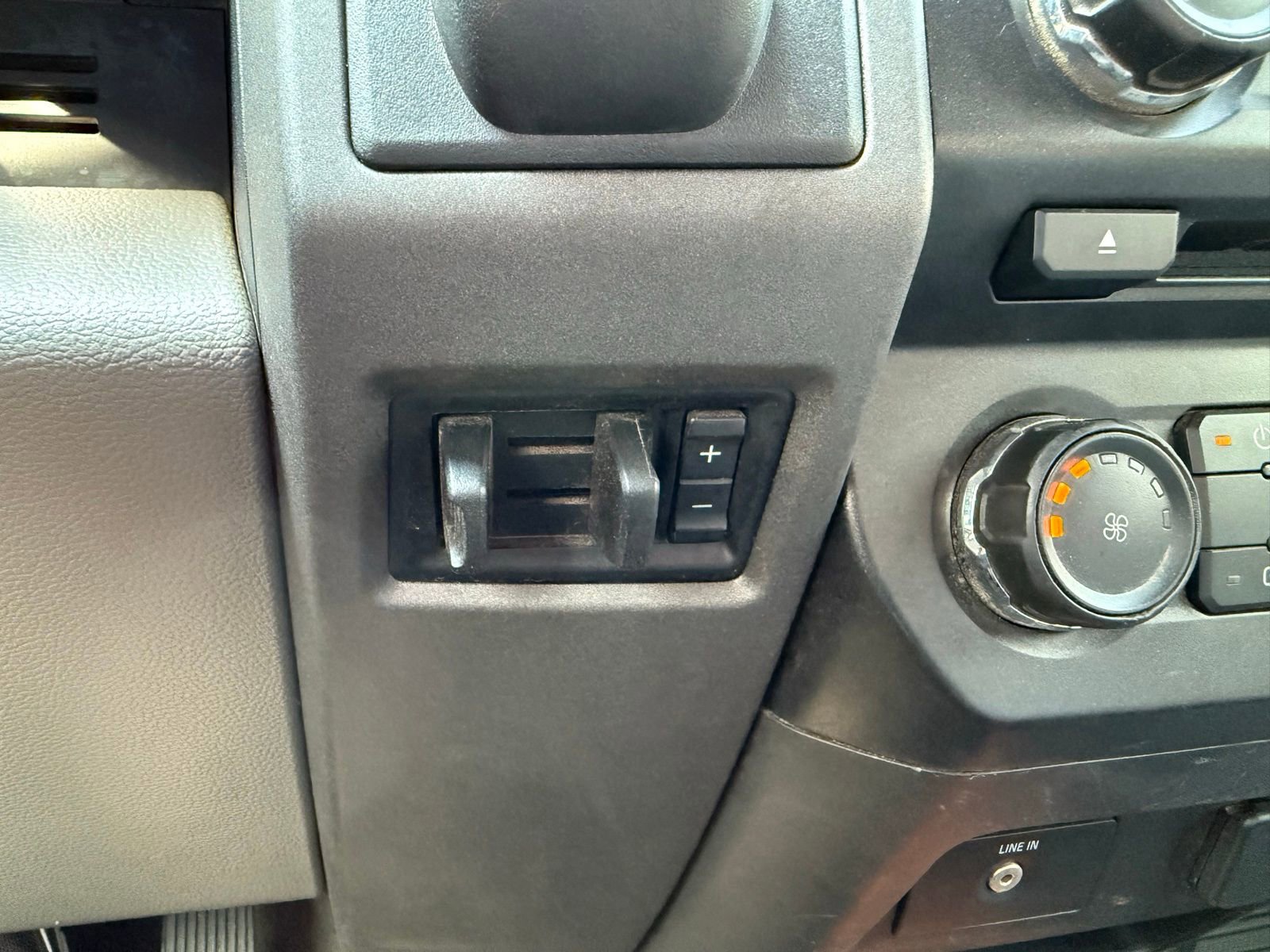 Used 2017 Ford F450 XL w/ Power Equipment Group RWD image 28