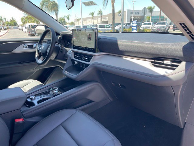 New 2026 Ford Explorer Active w/ Active Comfort Package RWD image 28