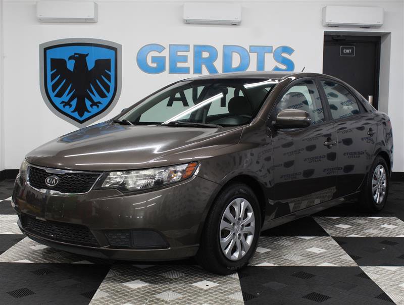 Used 2013 Kia Forte EX FWD image 1