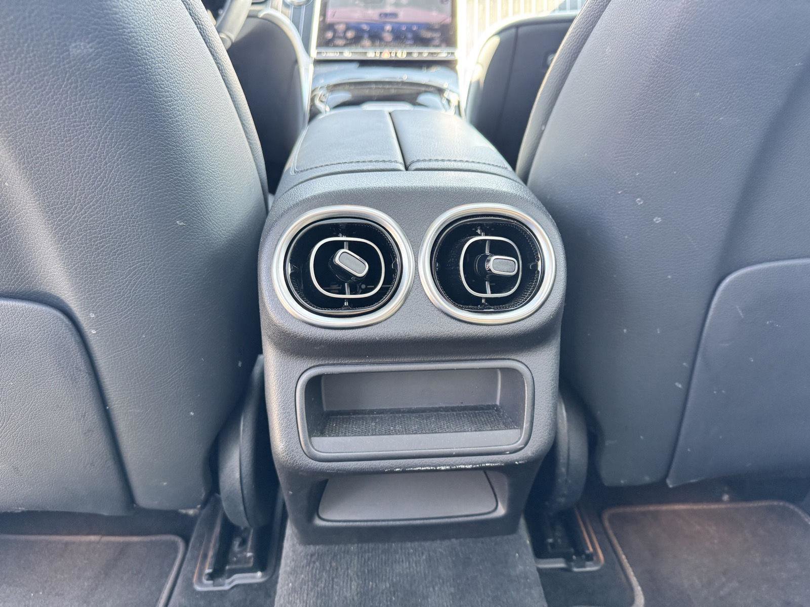 Certified 2024 Mercedes-Benz GLC 300 4MATIC image 17