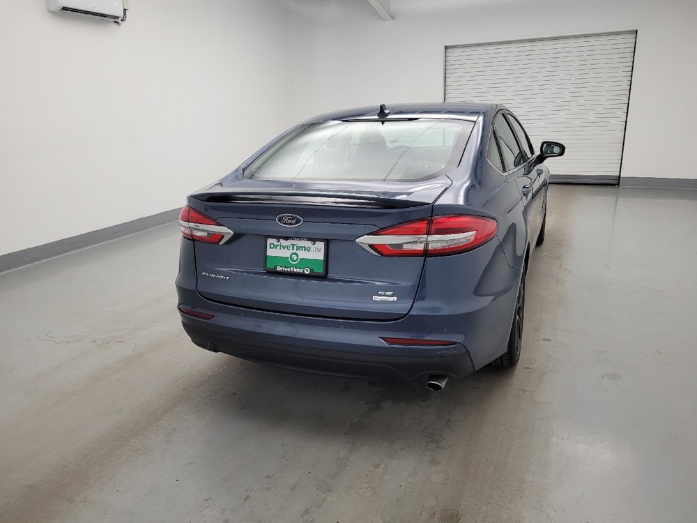 Used 2019 Ford Fusion SE w/ Equipment Group 151A FWD image 7