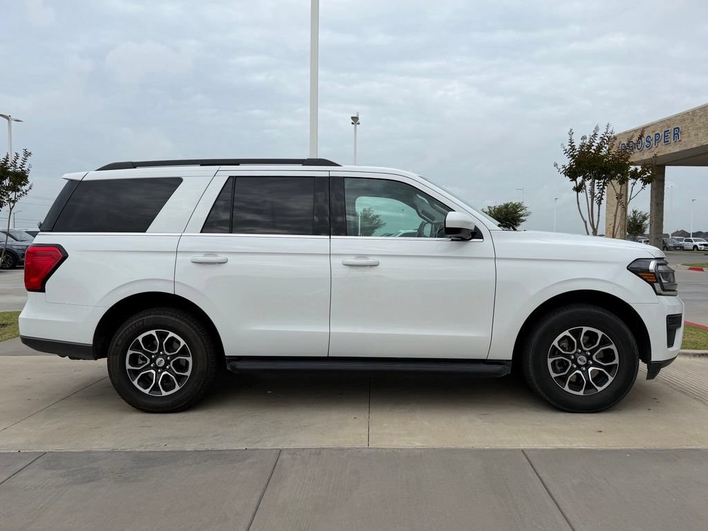 Used 2022 Ford Expedition XLT AWD/4WD image 18