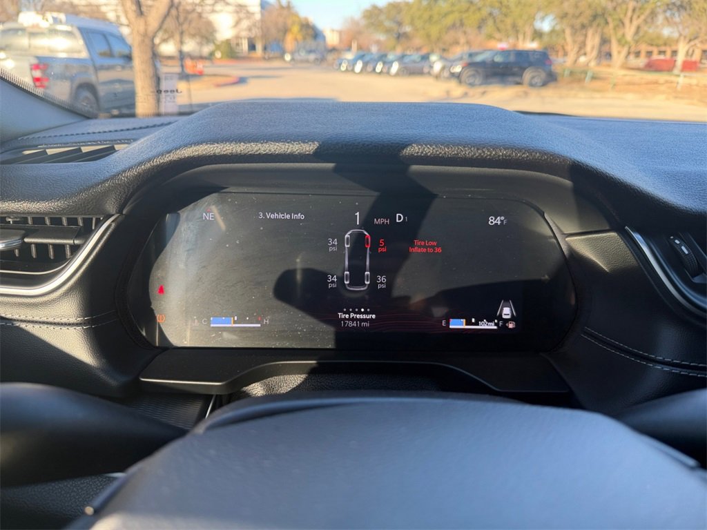 Used 2024 Jeep Grand Cherokee L Laredo w/ Luxury Tech Group I image 14