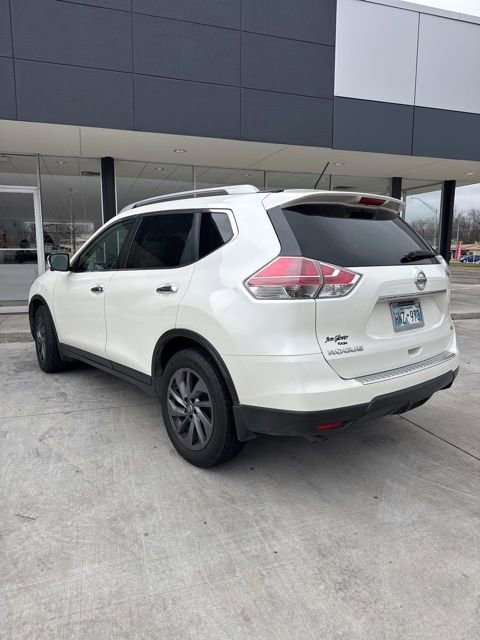 Used 2016 Nissan Rogue SL image 4