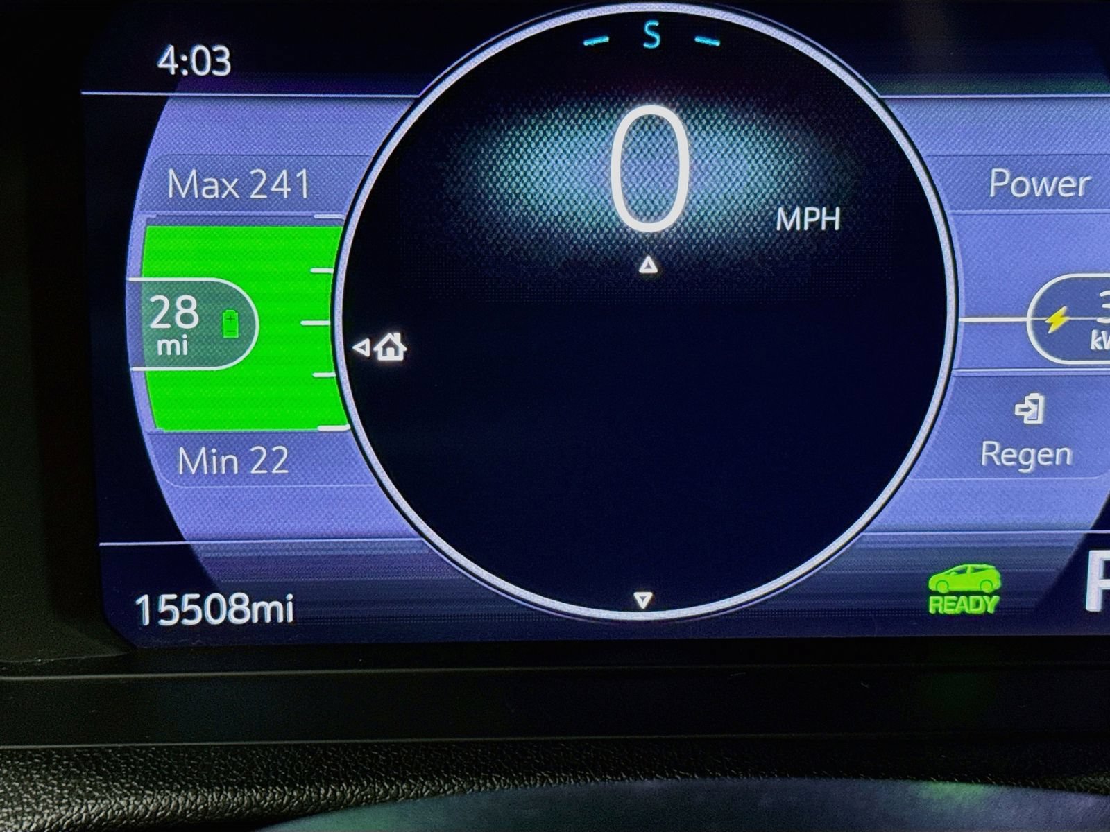 Used 2022 Chevrolet Bolt LT w/ Infotainment Package FWD image 15