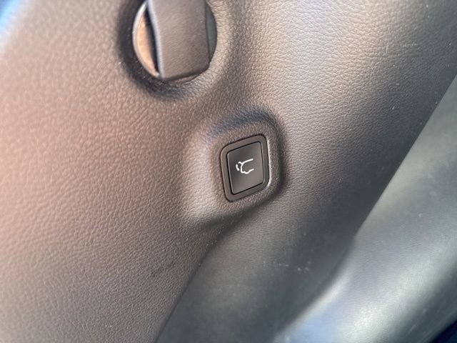 Certified 2022 Jeep Compass Limited w/ Elite Group image 17