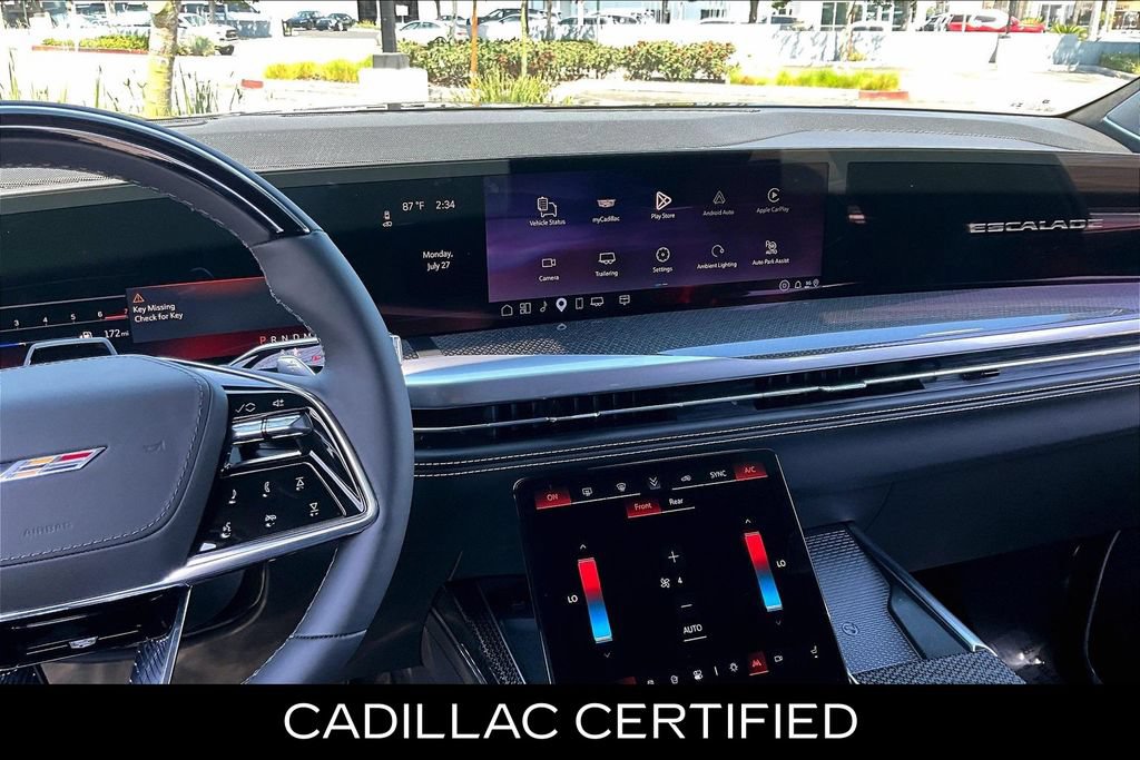 Used 2026 Cadillac Escalade ESV V AWD/4WD image 8