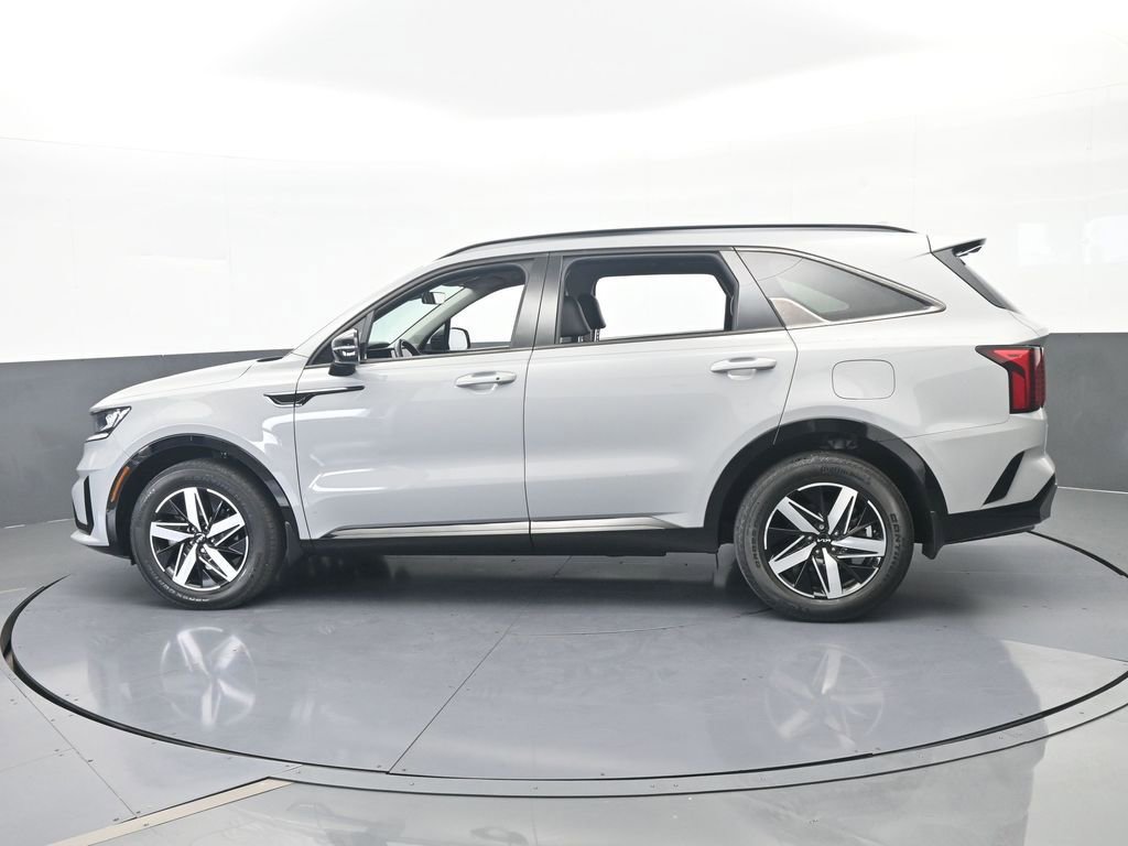 Used 2023 Kia Sorento EX FWD image 3