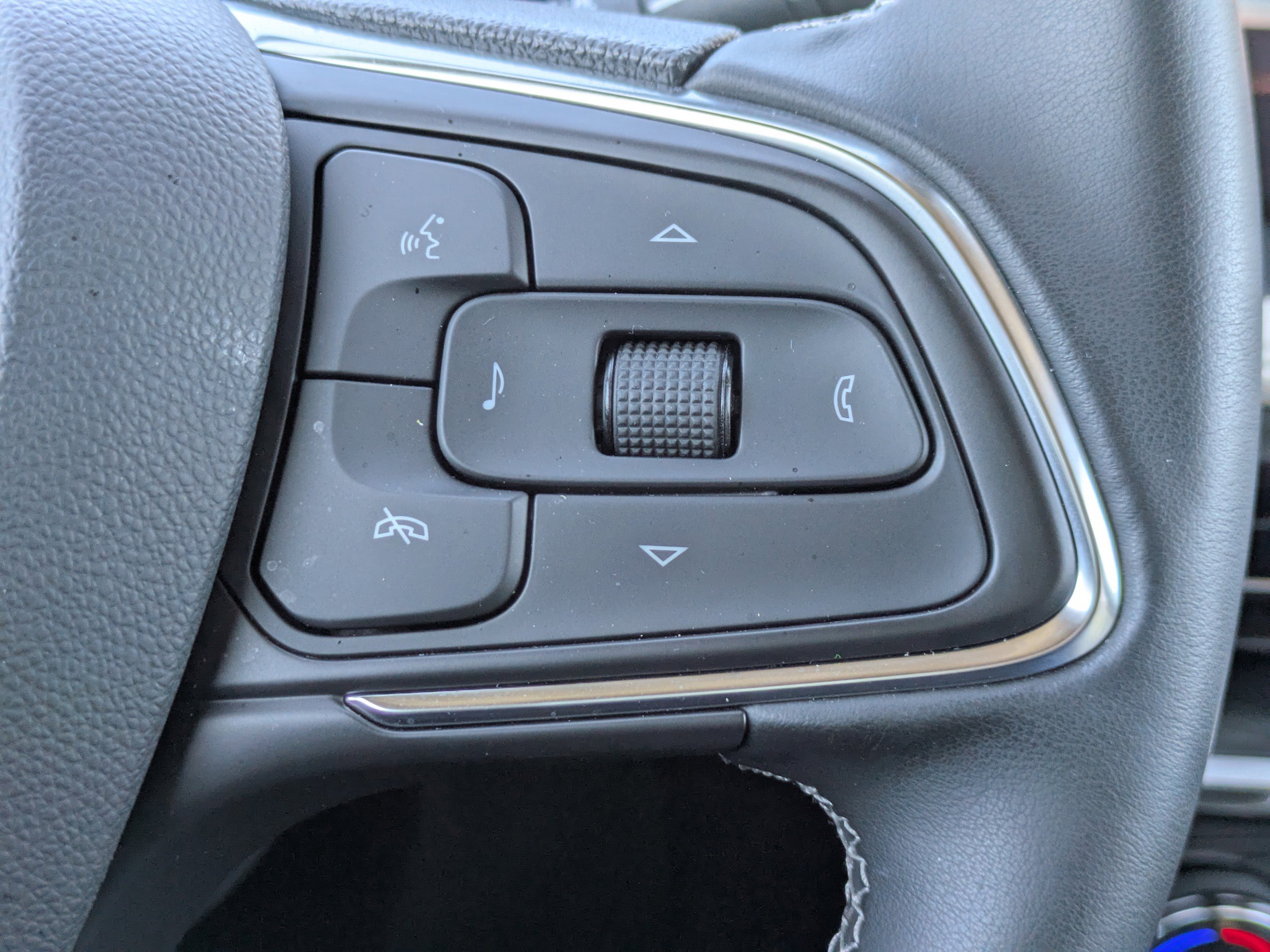 Used 2024 Buick Encore GX Preferred image 23