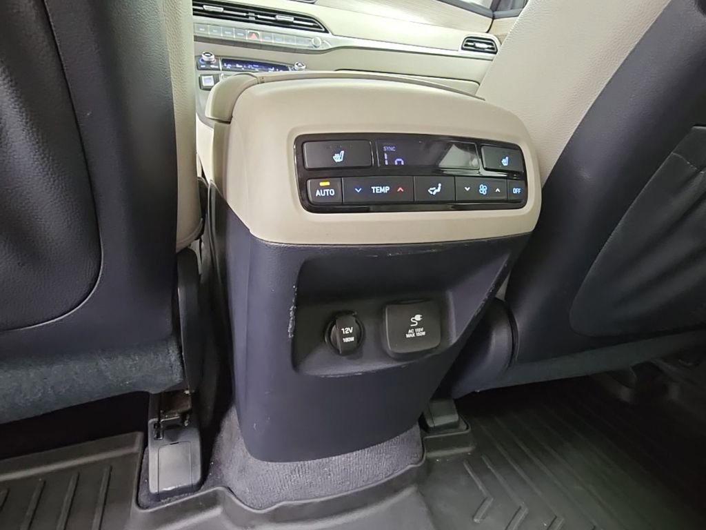 Used 2021 Hyundai Palisade SEL w/ Premium Package image 34