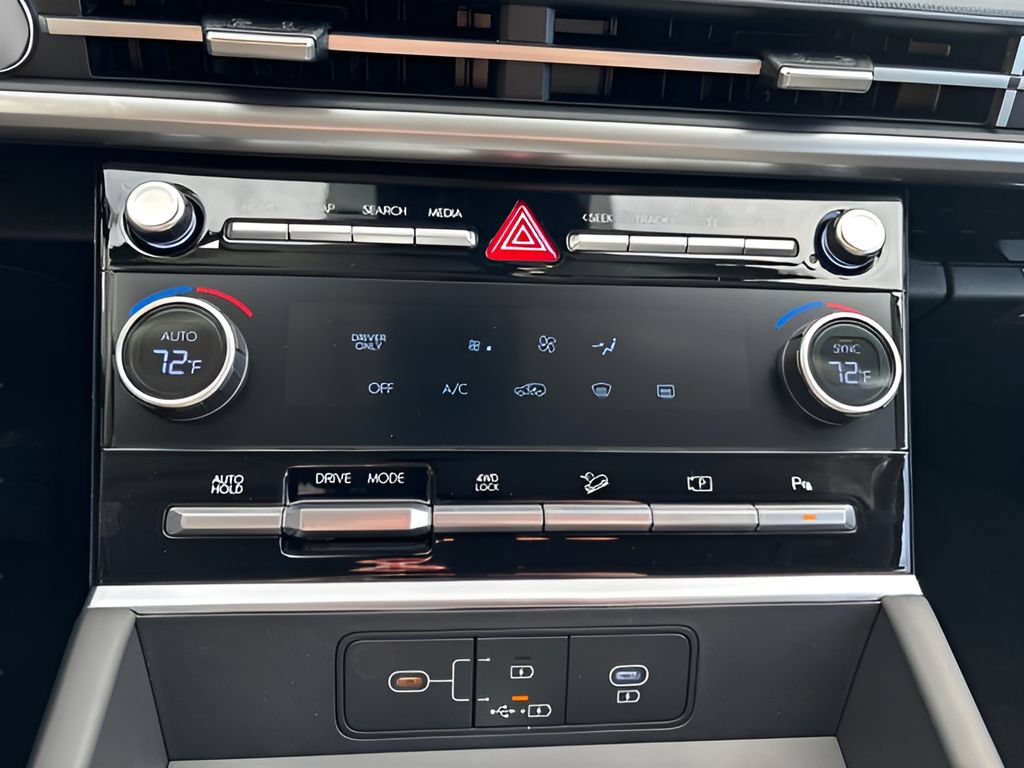 New 2026 Hyundai Santa Fe SE AWD/4WD image 16