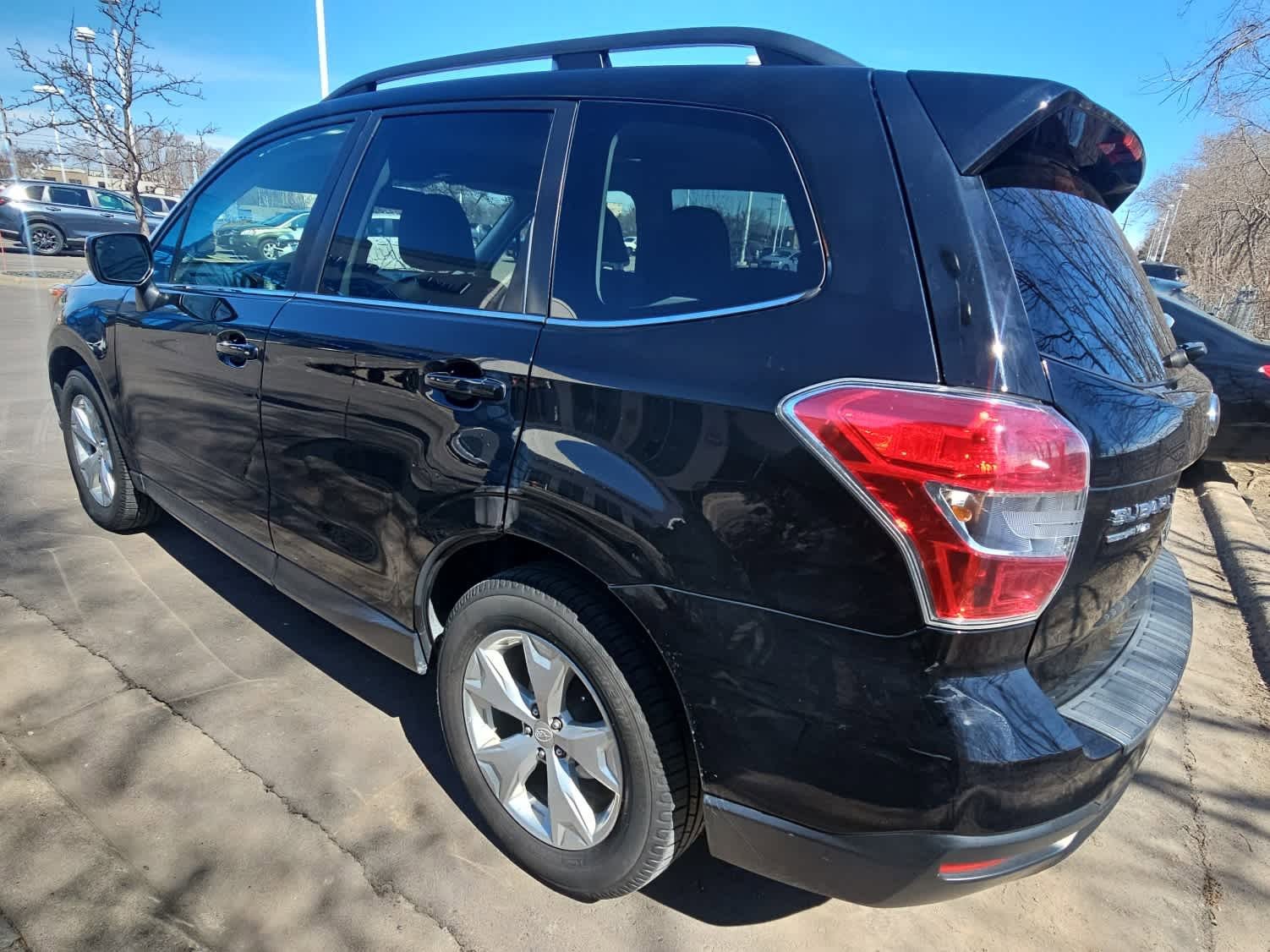 Used 2016 Subaru Forester 2.5i Limited image 4