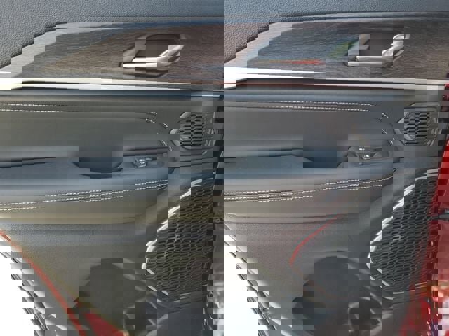 New 2026 Jeep Grand Cherokee Limited image 15