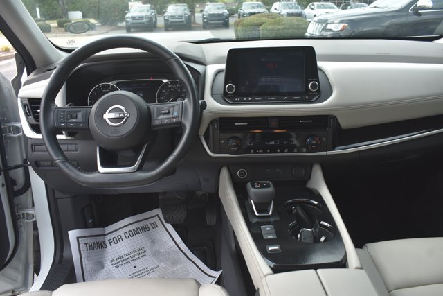 Used 2023 Nissan Rogue SL FWD image 19