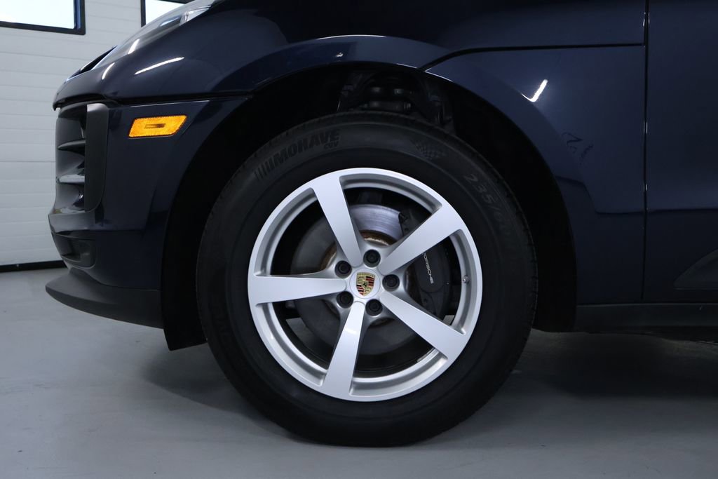 Used 2019 Porsche Macan image 40