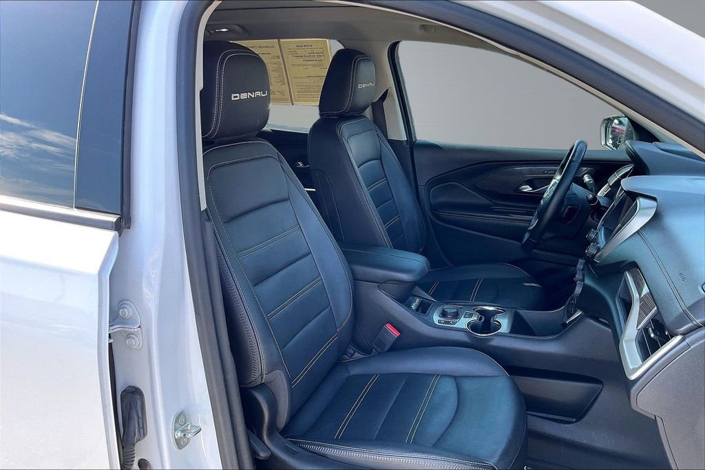 Used 2023 GMC Terrain Denali w/ Denali Premium Package image 7