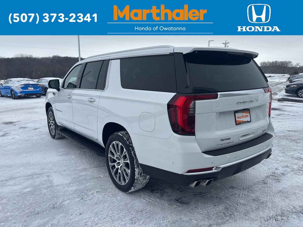 Used 2025 GMC Yukon XL Denali image 3