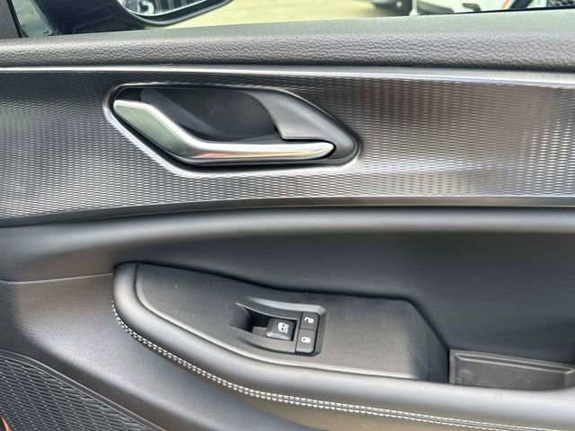 Used 2025 Jeep Grand Cherokee L Altitude image 22