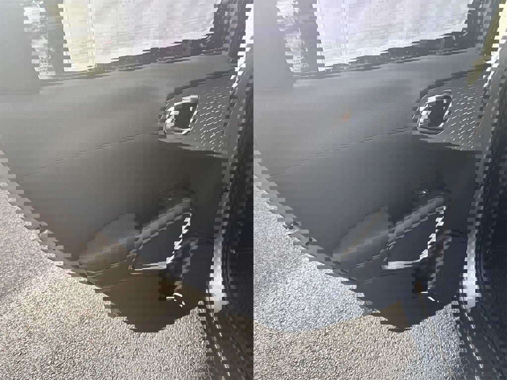 New 2025 Kia Soul LX image 23