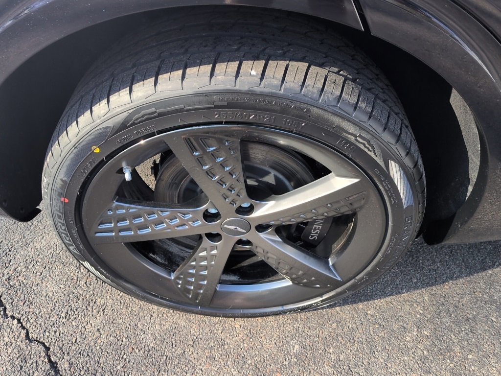 Used 2023 Genesis GV70 3.5T Sport w/ Sport Prestige Package image 16