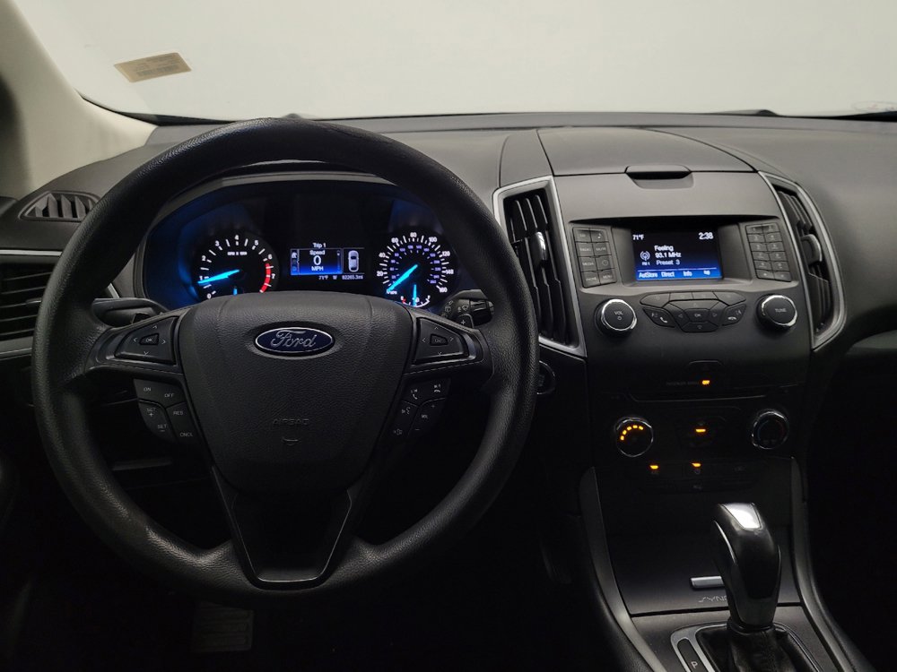 Used 2016 Ford Edge SE FWD image 22