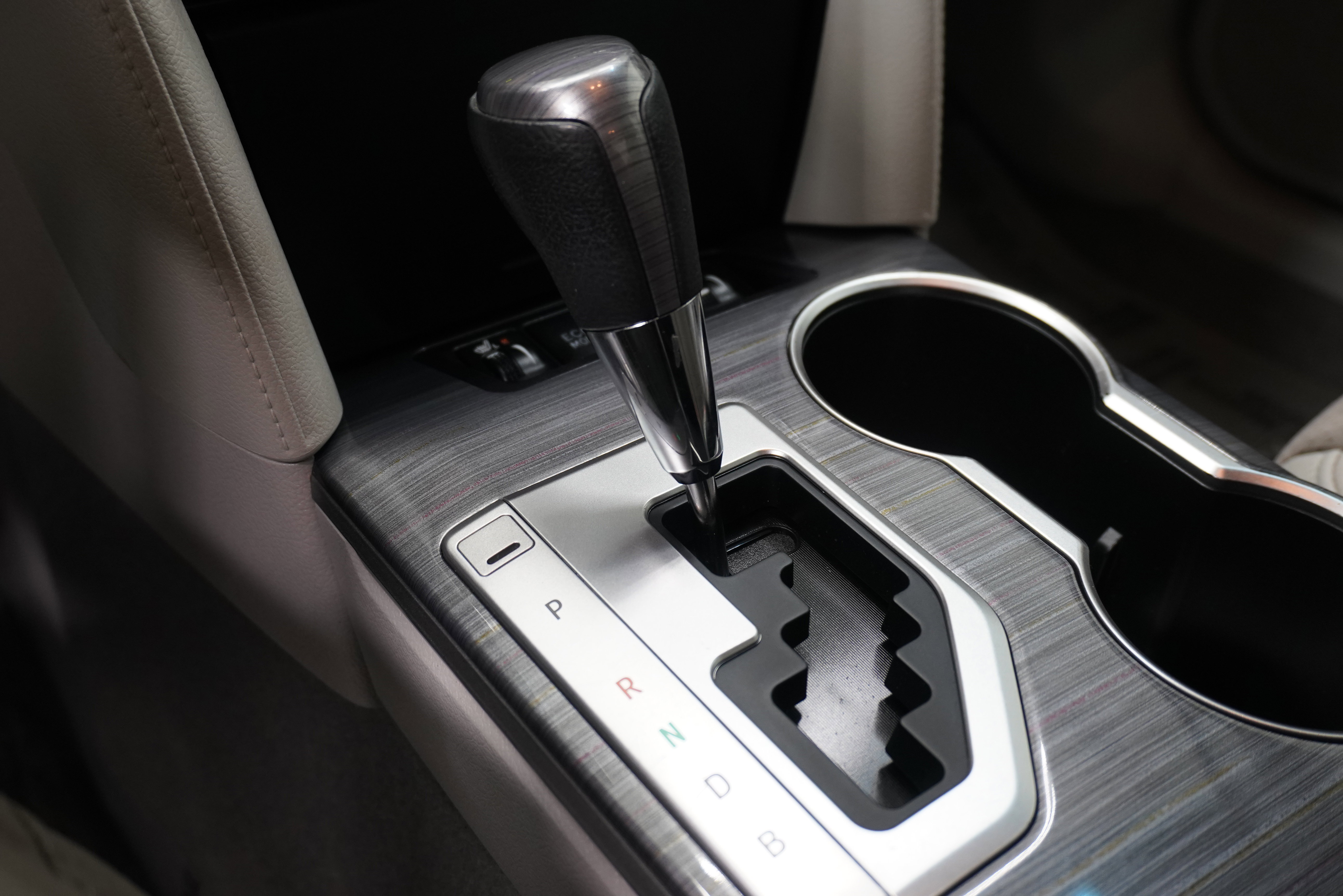 Used 2014 Toyota Camry XLE image 22