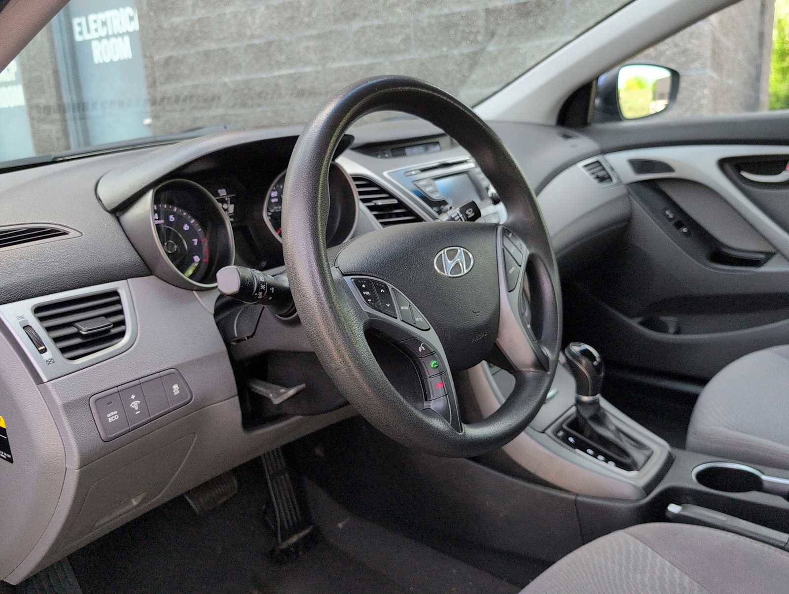 Used 2016 Hyundai Elantra SE w/ Option Group 02 image 10