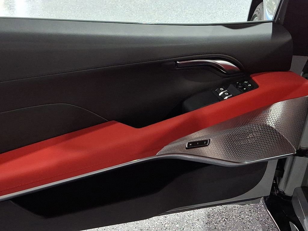 Used 2025 Lotus Emira image 8