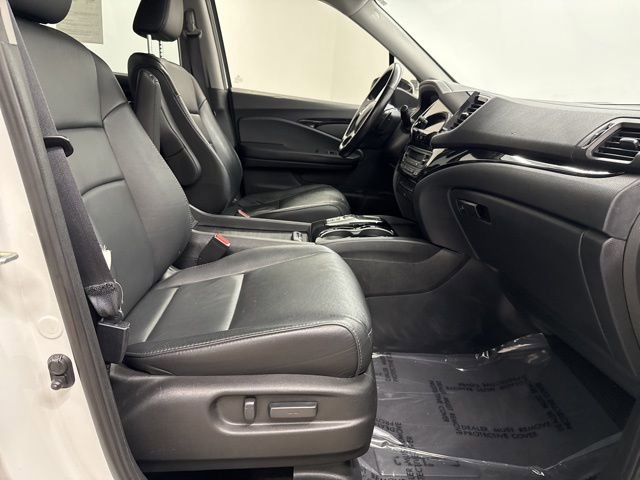 Certified 2021 Honda Pilot Touring image 23