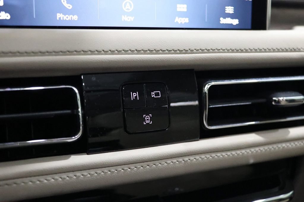 Used 2020 Lincoln Aviator Reserve w/ Equipment Group 202A AWD/4WD image 29