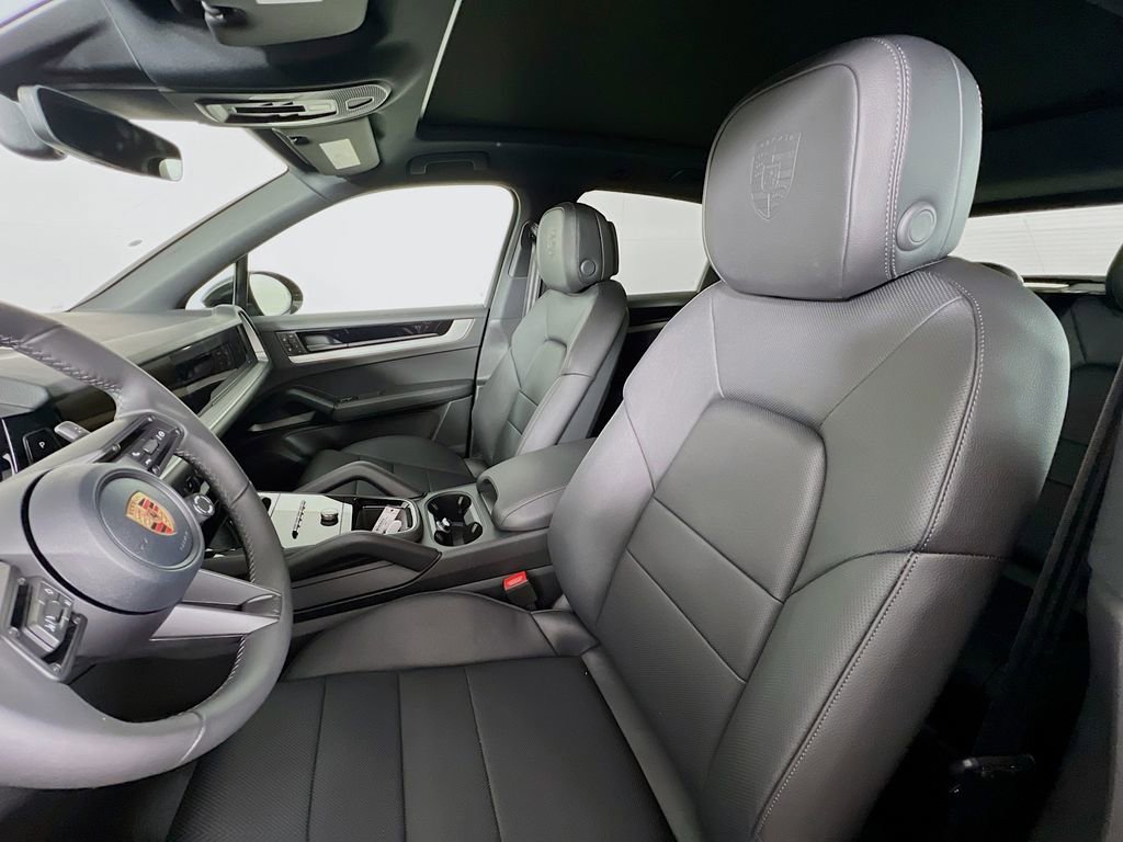 New 2026 Porsche Cayenne image 5