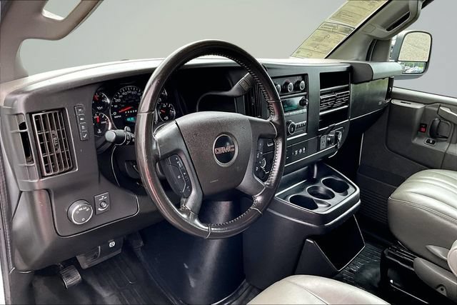 Used 2021 GMC Savana 2500 w/ Enhanced Convenience Package RWD image 17