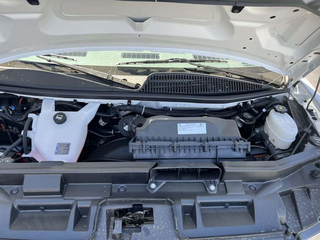 New 2025 Chevrolet Express 2500 w/ Driver Convenience Package image 28