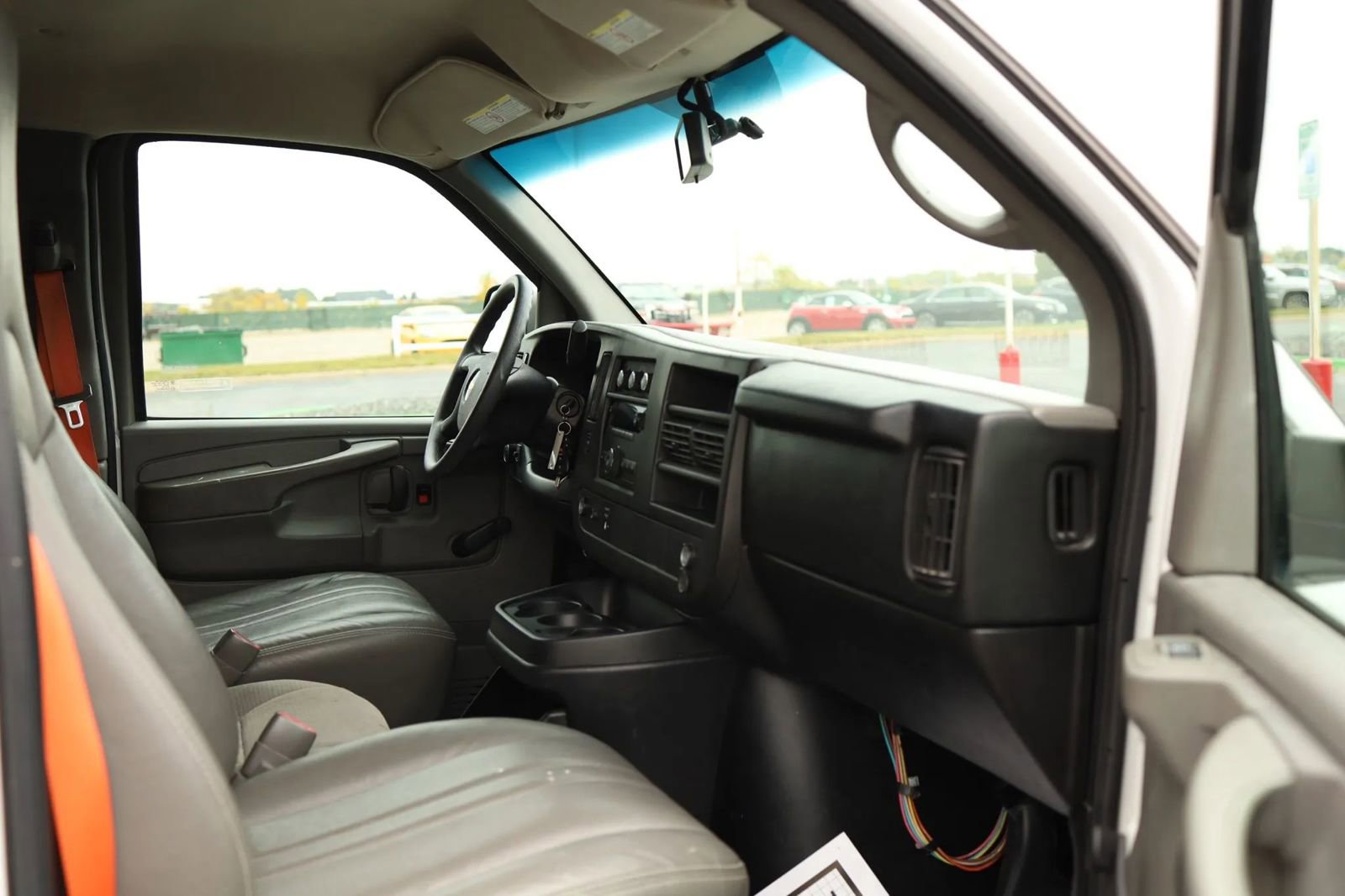 Used 2013 Chevrolet Express 2500 image 48