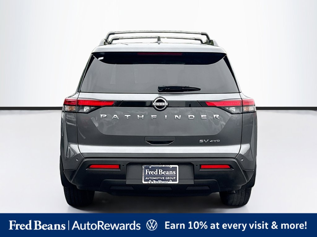 Used 2023 Nissan Pathfinder SV AWD/4WD image 7