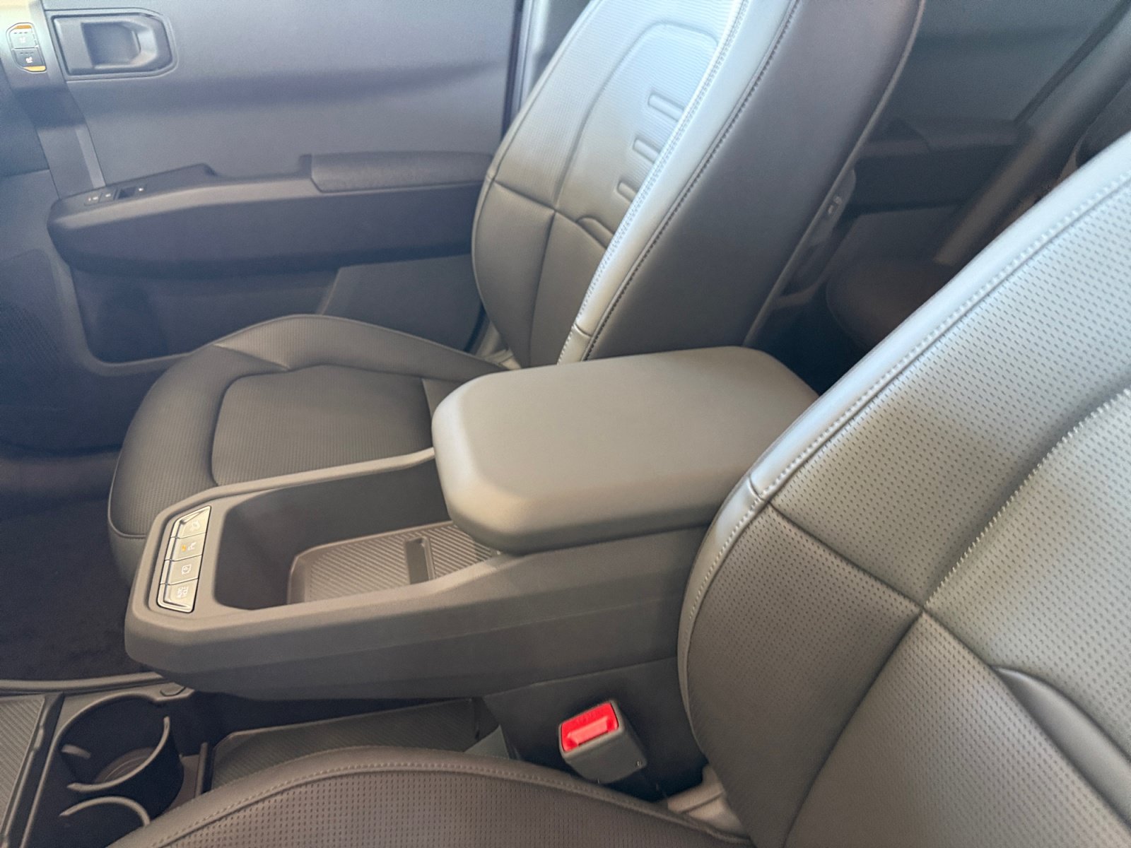 New 2027 Kia EV3 Land FWD image 14